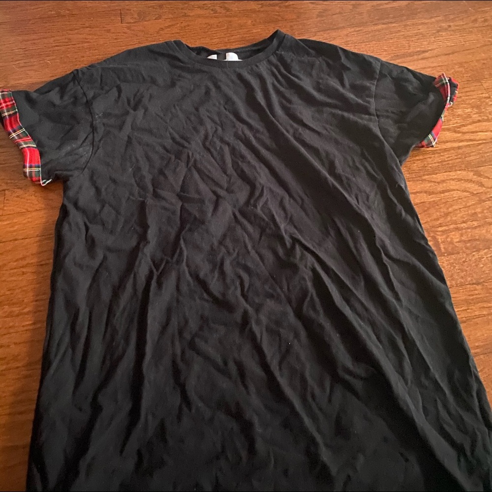 Topman Black T-Shirt w Flannel Sleeve